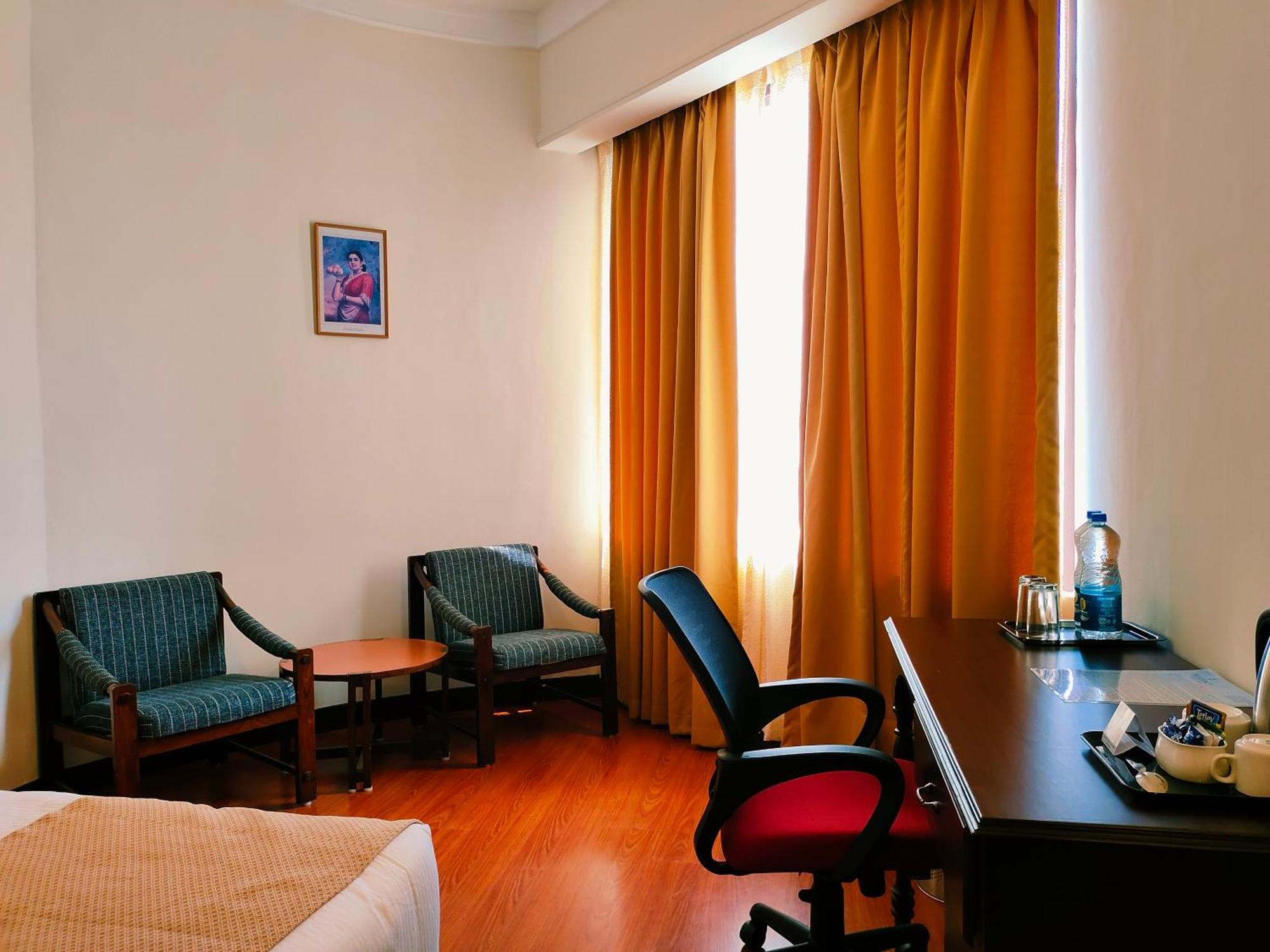 Presidency Kochi City Centre Extérieur photo