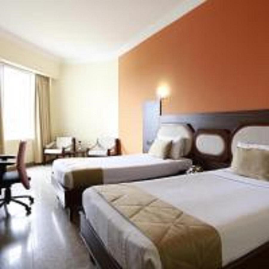 Presidency Kochi City Centre Extérieur photo